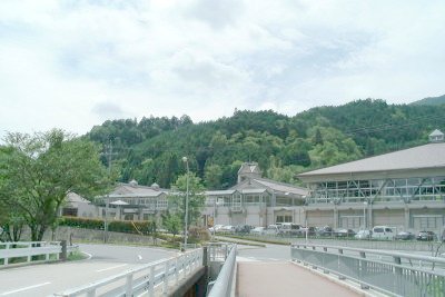 恵那市立恵那北中学校の全体がわかる写真